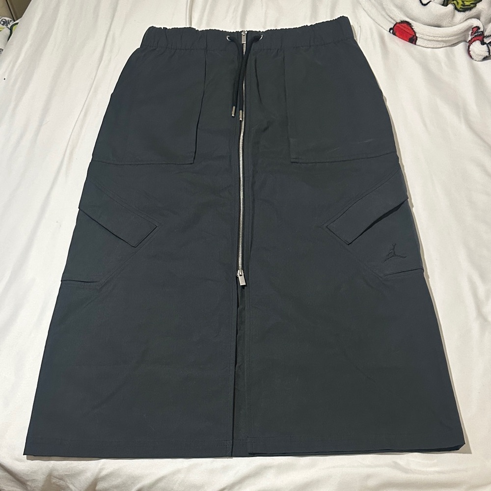 Women's Black Skirt
